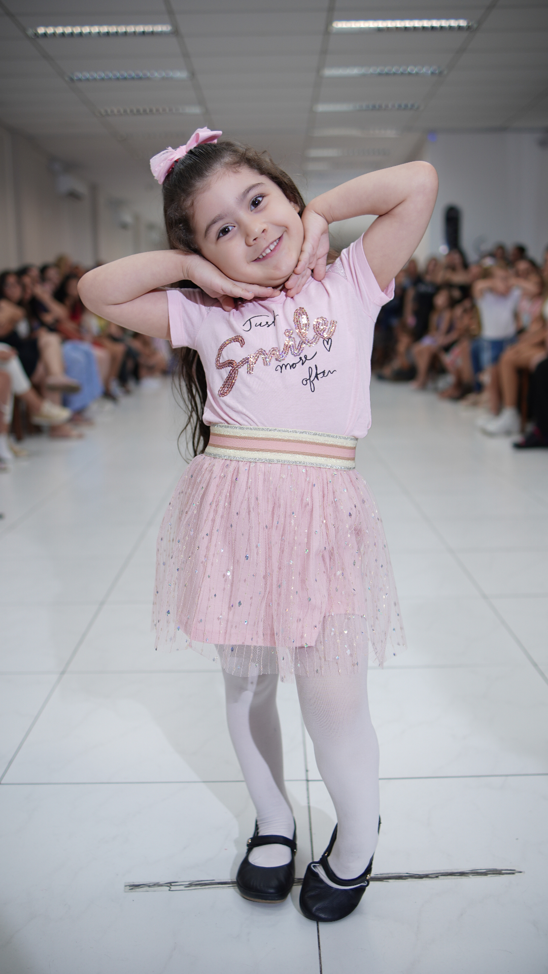 Modelo infantil em desfile